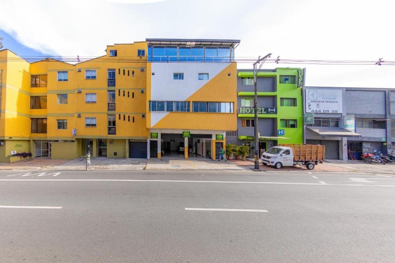 Hotel Vegas Sergio Medellín Eksteriør bilde