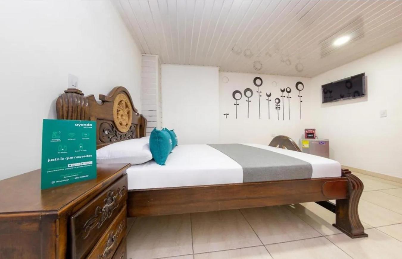 Hotel Vegas Sergio Medellín Eksteriør bilde