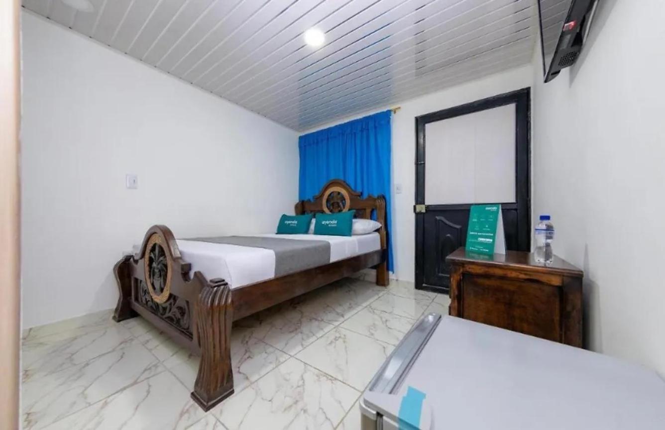 Hotel Vegas Sergio Medellín Eksteriør bilde