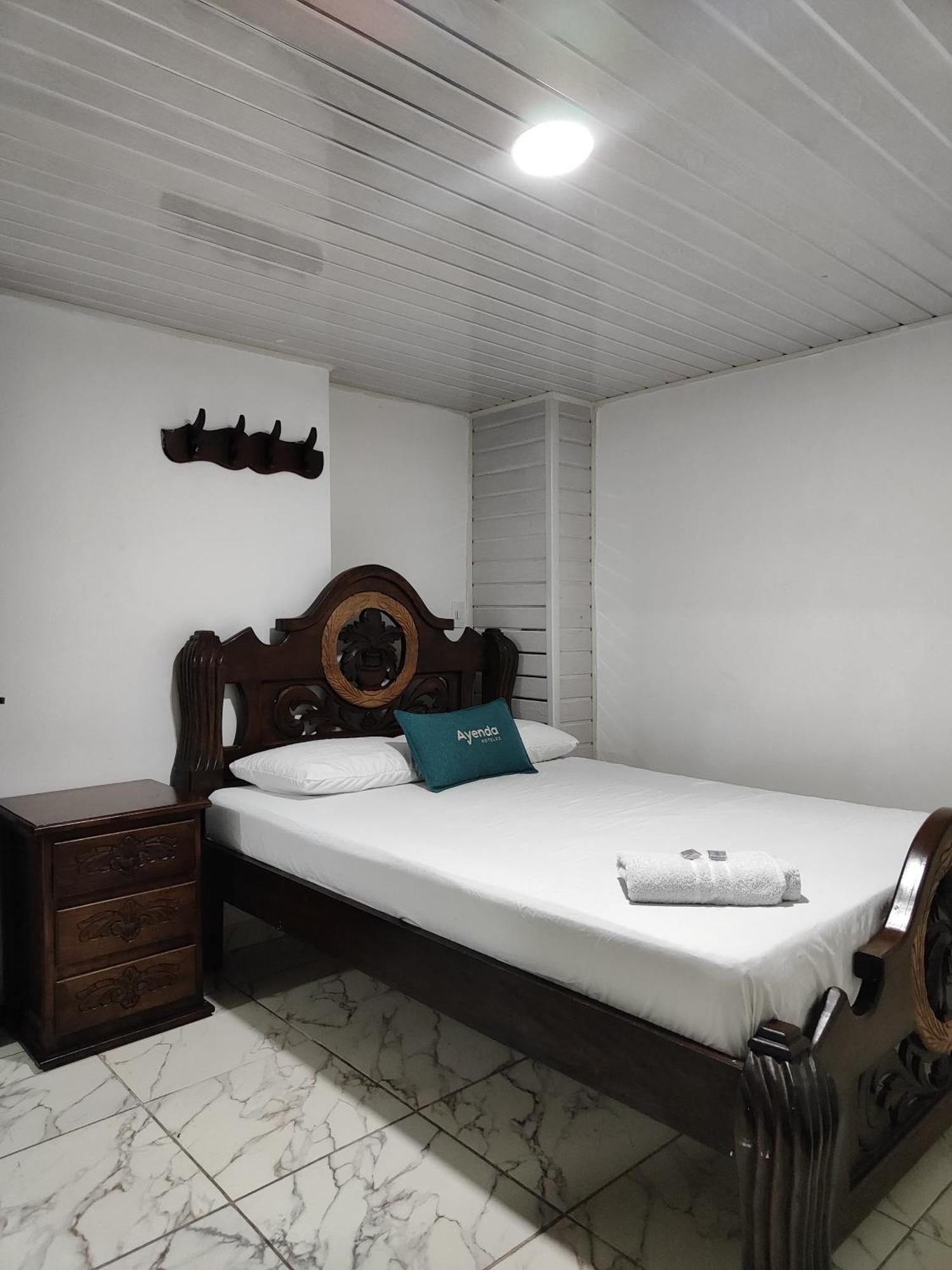 Hotel Vegas Sergio Medellín Eksteriør bilde